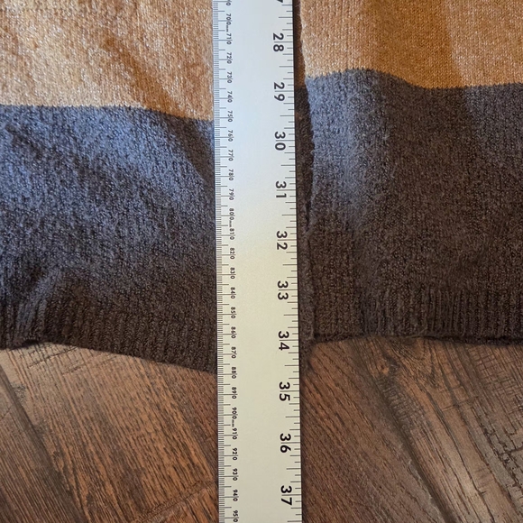 Striped Women's Cardigan Sweater - Picture 8 of 14